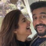 Shilpa Shetty Instagram – Laughing all the way to the bank of memories 😂🤣🤪with this crazy Valentine of mine ♥️😋🤩😉😍 
@onlyrajkundra Love you ♥️🧿♥️

Happy Valentines, Instafam ♥️

#myvalentine #hubbylove #gratitude #love #laughs #InstaFam
