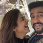 Shilpa Shetty Instagram - Laughing all the way to the bank of memories 😂🤣🤪with this crazy Valentine of mine ♥️😋🤩😉😍 @onlyrajkundra Love you ♥️🧿♥️ Happy Valentines, Instafam ♥️ #myvalentine #hubbylove #gratitude #love #laughs #InstaFam