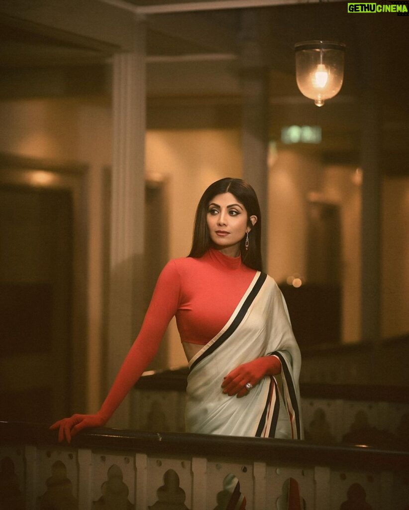 Shilpa Shetty Instagram - सारी naari ♥🥻🌟 For #IndianPoliceForceOnPrime promotions, streaming now only on @primevideoin. #LookOfTheDay #SareeNotSorry #UnsungHeroes #MumbaiFestival #promotions