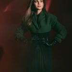 Shilpa Shetty Instagram - Tara Shetty, on-duty: Keeping the weather in check❤️‍🔥🚨 For #IndianPoliceForceOnPrime promotions, @primevideoin 😎 #LookOfTheDay #ShilpaTaraShetty #ootd #winterlooks #DelhiDiaries