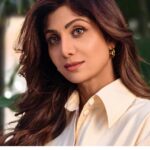 Shilpa Shetty Instagram – The happiness I feel as a mother is incomparable to any other emotion I’ve ever felt. It is overwhelming at times, but that joy always fills me up with gratitude 🙏 
So, when @vivo_india asked me to think of a moment of pure joy, THAT was the feeling I wanted my portraits to show. And what better way, than with the vivo X100 Series! The ZEISS Multifocal Portrait Camera is an absolute game-changer. With vivo X100 series, it’s like having a professional camera all the time, all those Multifocal lenses included! 
vivo X100 series is truly the Next Level of Imaging 🤳

@zeisscameralenses 

#ad #vivoX100Series #UncoverTheImagination #NextLevelOfImaging #XtremeImagination