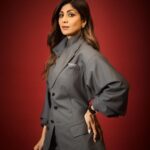 Shilpa Shetty Instagram - bo𝓢𝓢 Lady on the go😉🚓💣 For #IPF promotions @primevideoin 👮 #LookOfTheDay #OOTD #IndianPoliceForceOnPrime #workmodeon #glamour #BossLady #BossBabeVibes