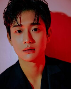 Shin Hyeon-seung Instagram - 🌈new profile🌈⠀
당신의 현승에게 투표해주세요⠀
#pick #ME #픽미 #PICK미UP
