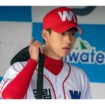Shin Hyeon-seung Instagram - 드디어!!!⠀ 제가 야구천재로 변신한⠀ 펌킨타임이 나옵니다아아아👏👏👏⠀ 12월 17일 금요일 오전 10시 카카오 티비에서 만나요⚾️⠀ #카카오티비 #펌킨타임
