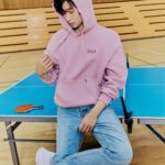 Shin Hyeon-seung Instagram - #ғɪʟᴀ #휠라 #FILA110th #휠라30th #21FALL #가을화보 #캠퍼스룩