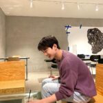 Shin Yong-seok Instagram - 남친짤이렇게찍는건가 Nudake