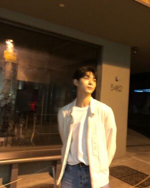 Shin Yong-seok Instagram - 용 건 죠