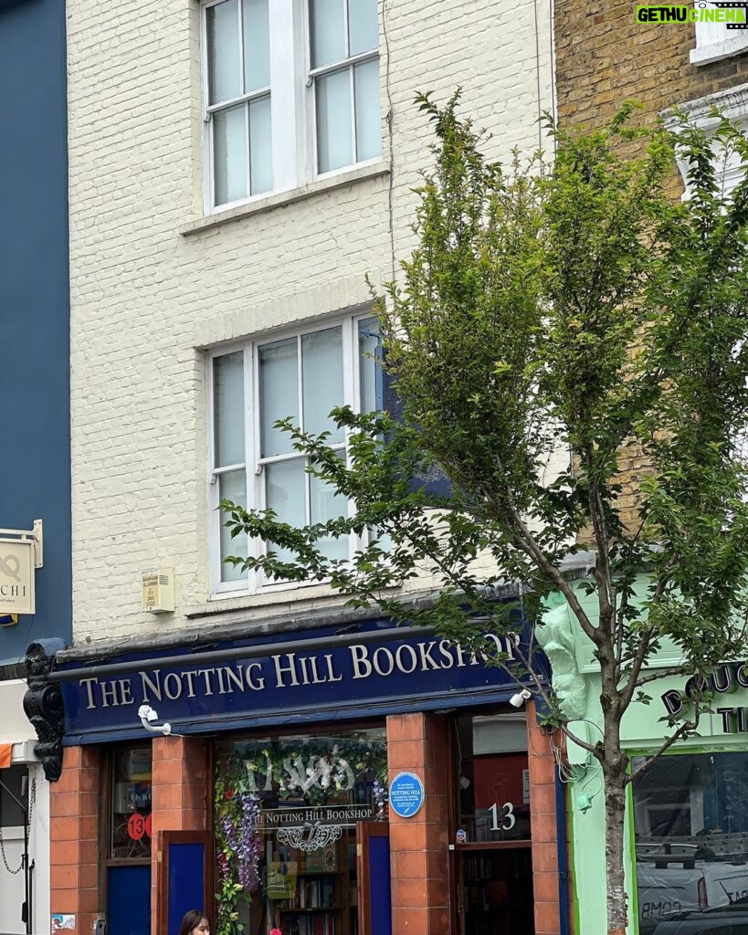Shin Yong-seok Instagram - Notting Hill, London