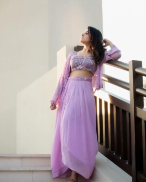 Shirley Setia Instagram - Lavender lovinnn 💜

Styled by @akankshakawediastyle
Outfit by @richajaisinghanilabel
Jewels by @kyzaindia 
Photography by @manaskhuman