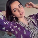 Shirley Setia Instagram - Happpy Diwaliii everyoneeee!! May this Diwali bring a lottt of lighttt and lovee in all your lives 💙💜 Outfit: @shopmulmul