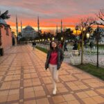 Shirley Setia Instagram – Merry Christmas from Istanbul 🎅🏻🎄

#istanbul #turkey #shirleytravels #sunset İstanbul – Türkiye