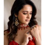 Shirley Setia Instagram - Just looking like a wow 👻❤️ Photos by @devsphotographyofficial Styled by @akankshakawediastyle Outfit by @silkybindraofficial Jewellery by @sangeetaboochra Makeup by @blendingiscardio Hair by @the_art_case_byfarah