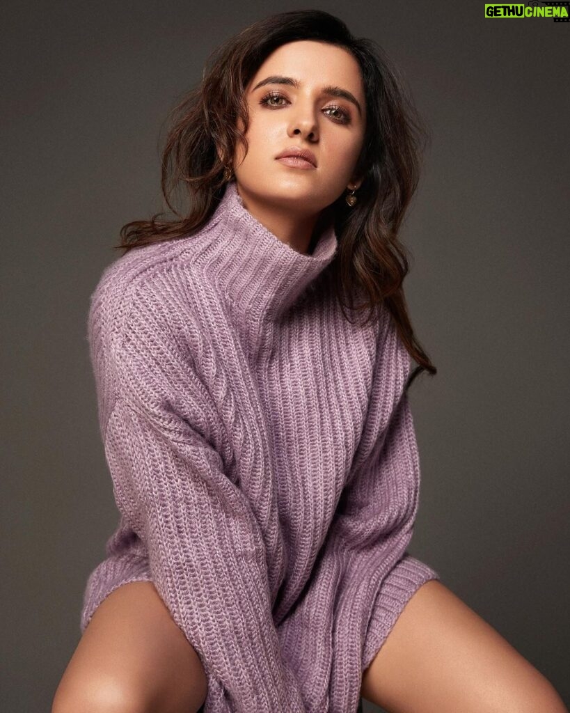 Shirley Setia Instagram - Winter wonderland 💜❄️☃️ Photos by : @rahuljhangiani HMU by : @florianhurel Assisted by : @bhaktilakhani Outfit : @prose.stories Earrings by : @timelessjeweleby_s Styled by- @anishagandhi3 @rochelledsa Assistant stylist- @_m.a.h.i._