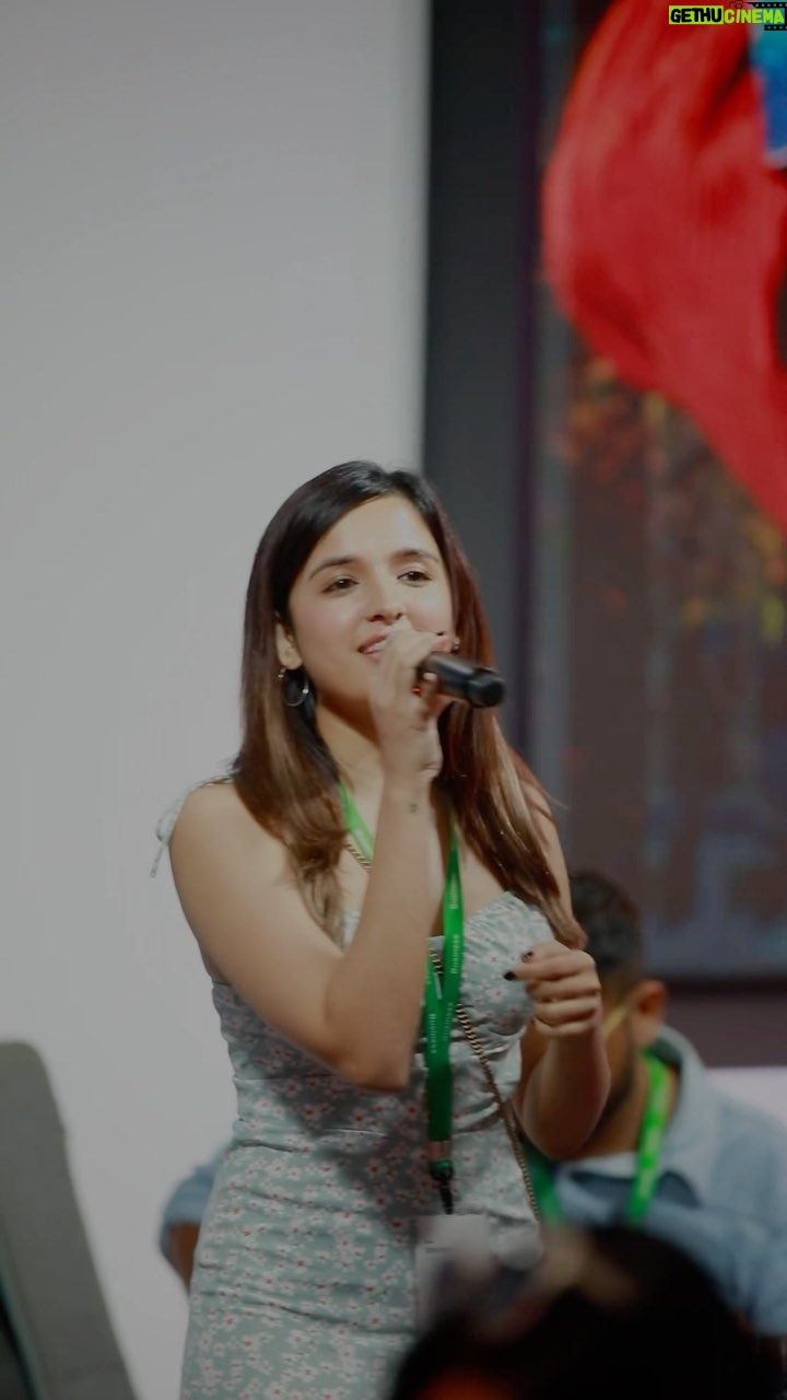 Shirley Setia Instagram - It was really lovely to meet & chitchat with some really talented creators at @metaindia with some of myy friends @arjunkanungo @gurnazar_chattha @princenarula ! Humara live dekha tha ya nai? 🫰🏻 #musicdayatmeta 📹: @riturajdharwadkar