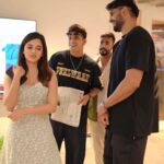 Shirley Setia Instagram - Wait for end….. 🙃 @vivekkeshari1 . - @arjunkanungo @shirleysetia @princenarula . . Thanks @princenarula bhai for making this video more Fun 🤩 . . #CreateTogether #MusicDayAtMeta #SuchBataMujhe