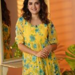 Shirley Setia Instagram - Embrace the season with stylish summer dresses that offer effortless style. Find your perfect match on Amazon India and elevate your wardrobe. To get my look, search for below code on Amazon: Janasya Georgette Floral Printed Dress - B0B5HHZHXR Puma Suede Platform Lunalux Sneakers - B07DCPYC51 Baggit Hobo Handbag - B09497S4QW #HarPalFashionable #AmazonIndia #AmazonFashion #Ad