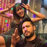 Shirley Setia Instagram - Kawaaiii Japan, Kawaaii songg✨🌌 Coming up soon w/ @arjunkanungo ✌🏻🏯 #industry2 #songnameguesskaro #shirleysetia #arjunkanungo #independentmusic Tokyo, Japan