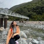 Shirley Setia Instagram - Spending time in natureee is one of my most favourite things to do 💞 #shirleytravels #southisland #newzealand Arthur's Pass National Park