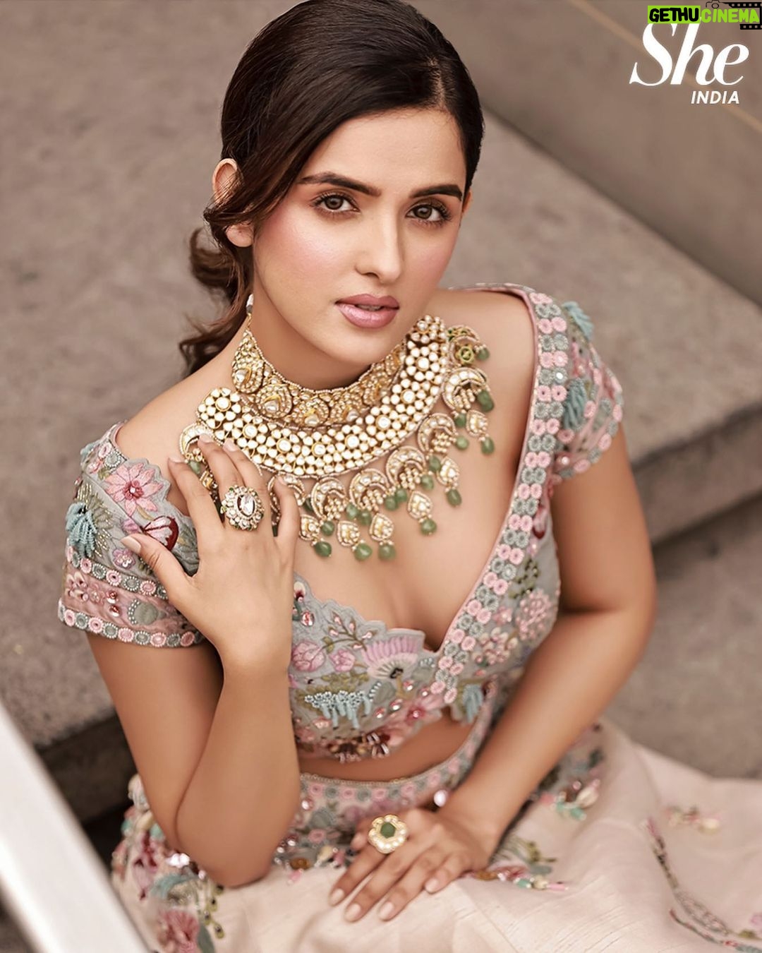 Shirley Setia Instagram - Cover girl for @she_india đ Cover Star: @shirleysetia Magazine: @she_india Founder: @its.manikandan Photographer: @amitkhannaphotography Stylist: @juhi.ali Outfit: @gazalguptacouture Jewellery: @tvishajewlz Hair and Make-up: @makeupbyrishabk Location: @radissonblumumbaiairport Reel by: @haroon_ali15 amiitkkhanna_amplified PR Agency: @communiquefilmpr Co-ordinated by: @nadiiaamalik