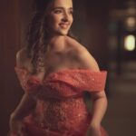 Shirley Setia Instagram - My Cinderella moment at SIIMA 💖 For @siimawards Photos by @adnan.a.abbas Styled by @akankshakawediastyle Outfit @nourbyneharika Jewellery @the_jewel_gallery