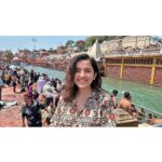 Shirley Setia Instagram – Visited the beautiful Haridwar today, on this beautiful day of #Baisakhi. Wow Ganga ji is so beautiful , and it felt so pure to step in and get blessings. Such a blessed day.

May our lives be as pure and colourful always. Wishing you all a very happy Baisakhi. 💞

#shirleysetia #shirleytravels #haridwar #harharmahadev #india