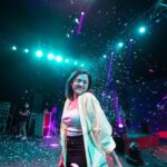 Shirley Setia Instagram – What a beautiful evening it was! Thank you @vgujaipur 🤍

📸: @riturajdharwadkar 

@among_jamir @architshah28 @surajrava @vinit_arora59 @jitu.gehlot.7 @ashwin___suvarna @mourjo 

#ShirleySetiaLive #ShirleySetia VGU