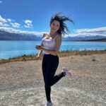Shirley Setia Instagram - Some pretty view energy 😍🖼️🏔️🏝️ #shirleytravels #southisland #newzealand South Island, New Zealand
