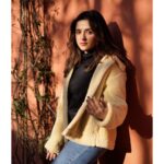 Shirley Setia Instagram - Dreams are born in the shadows 💫 Photos by @haddyelnath