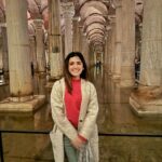 Shirley Setia Instagram – Inside the Basilica Cistern! 

This entireee place used to hold water back in the days for Constantinople (now known as Istanbul) 

Now it is open for tourists and for artists to display their modern art. 

Last 2 pics are with the pillar that hold Medusa’s carving 

#istanbul #turkey #shirleytravels