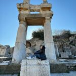 Shirley Setia Instagram – Amidst the ancient city of Ephesus 🗺️🏯🏛️

First picture I’m standing in front of their library.. and in the last 2, it is their open theatre!! 

#ephesus #izmir #turkey #shirleytravels Ephesus Ancient City