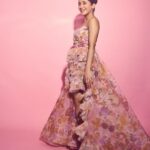 Shivangi Joshi Instagram - 🌸 Styled by @stylingbyvictor @sohail__mughal___ 👗 @geishadesignsresort 💎 @kushalsfashionjewellery 📸 @gohil_jeet