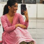 Shivangi Joshi Instagram – My happy place..💕
Today’s practice taught me that one has to keep learning forever…