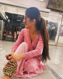 Shivangi Joshi Instagram - My happy place..💕 Today’s practice taught me that one has to keep learning forever...