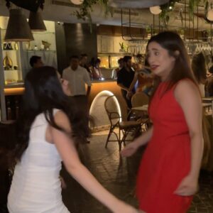 Shivangi Joshi Instagram - Happy birthday babbyyyyy ♥️♥️♥️
Keep shining ✨ 

Looking forward to many more years of friendship and birthdays with you. 

PS:- Last 3 are my favourite 😘😘😁 ( badlaaaaaaa) 🤣🫶🏻