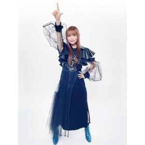 Shoko Nakagawa Instagram - THE FIRST TAKE

空色デイズ　

ギザレンジャーの生演奏で一発録り
今までの人生のドリルの最先端を出し切りました
ぜひ見てください

 #thefirsttake  #ファーストテイク  #空色デイズ  #グレンラガン  #アニメ  #歌  #anime  #song  #アニソン  #中川翔子  #しょこたん