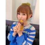 Shoko Nakagawa Instagram - 撮影の合間にやきいも🍠 夏だけどやきいも🍠🍠🍠 #やきいも #🍠 #夏 #中川翔子 #しょこたん #やきいも