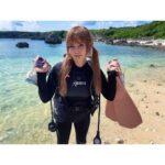 Shoko Nakagawa Instagram - 宮古島の海を満喫してきました〜🐬 mmtsの貝殻ワンピが最高すぎた🐚 ダイビングの様子はYouTubeでみてね❣️ #沖縄 #宮古島 #海 #sea #mmts #youtube #中川翔子 #しょこたん