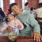 Shorry J Instagram - 내새끼들이랑 아침데이트❤️ 사랑해❤️👨‍👩‍👧 #IZZAE #딸바보