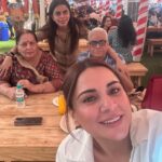 Shraddha Arya Instagram - Forever Grateful For These Priceless Moments! Love, laughter and Holiday Cheer … ❤️❤️❤️ #ChristmasCarnival #HolidayFever #wonderLand #FamilyTime