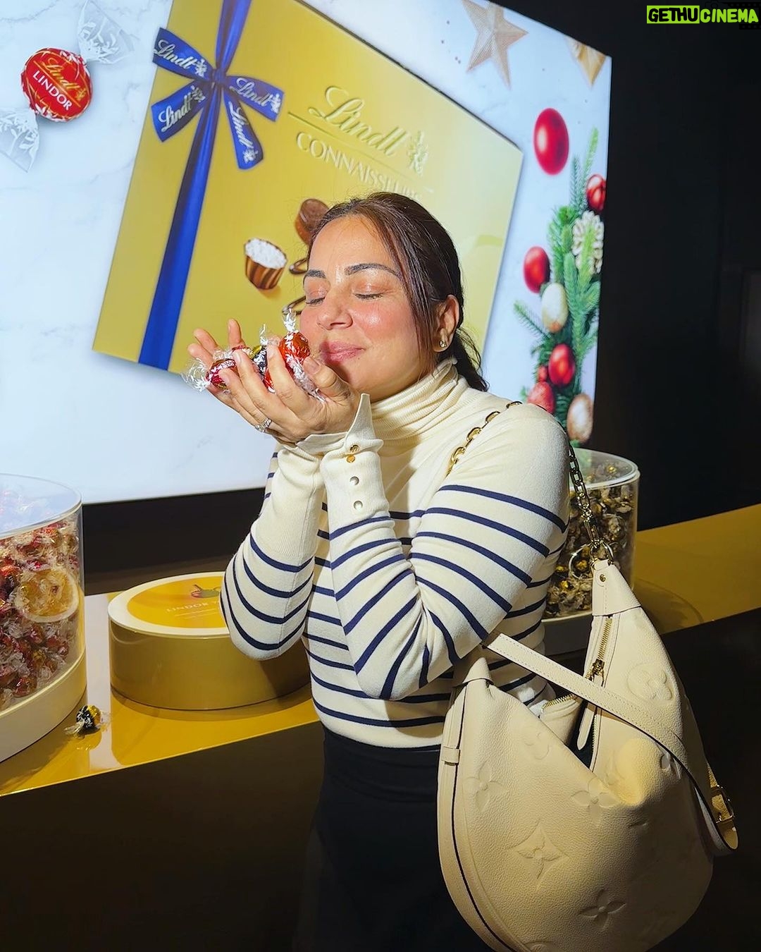 Shraddha Arya Instagram - LINDT is Not Just Chocolate, it’s an experience.. Experience So Lovely & Satisfying !!! Happy to know and watch the process with which these chocolates are made using the finest quality cocoa, purest Milk across the world & in the cleanest way one can imagine! #lindthomeofchocolate ❤️ @lindthomeofchocolate #Lindt #Chocolates #DarkChocolates @myswitzerlandin @visitzurich