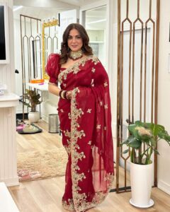 Shraddha Arya Instagram - SHUBH DIPAWALI 🪔 ❤️ Styling: @sacorina Saree: @rashmi_aaryaa @shreeaaryaofficial