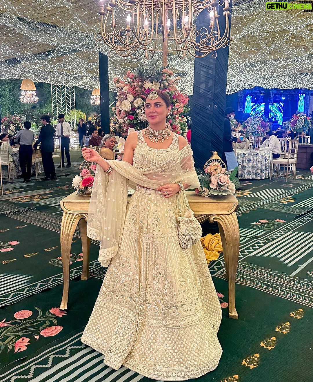 Shraddha Arya Instagram - Today Marks 14years of my dear friend’s label #AARYA @rashmi_aaryaa Can’t wait to Join in the celebration tomorrow & Witness Your exquisite New Collection!!! @shreeaaryaofficial Wearing : Ofcourse @rashmi_aaryaa Jewelry: @vbhushan.adornments @nehaadhvikmahajan