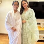 Shraddha Arya Instagram - RakshaBandhan understood from and celebrated with the very calming and enriching Brahma Kumaris. Thank you for gracing our home with your visit and bestowing on the words of Wisdom! 🙏🏻 #HarshaDidi #RupalDidi #BrahmaKumaris