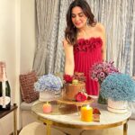 Shraddha Arya Instagram - How could I not play Dress-up, it’s my Birthday after all!!! ❤️ #HappyBirthdayToMe Big Shout Out to @takeonedough , for this amazingly delicious cake (I swear I’ve never had a better one)