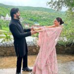 Shraddha Arya Instagram - Happy Birthday To The Main Man Of My Reel Life! ❤️ Hoping All Your Work and Personal Wishes Come True… and this New Year Be Your Best One Yet! Now Tell Me, When and Where’s The Partyyyyy???? 🤗🍰 #HappyBirthdayDheerajDhoopar #BestCoactor #AnotherAwesomeTripAroundTheSun #ShraddhaArya #DheerajDhoopar