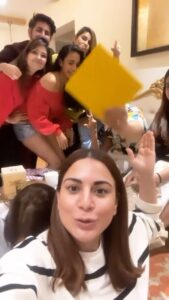 Shraddha Arya Instagram - 🤣😂 #KamineDost ❤️ 🧿