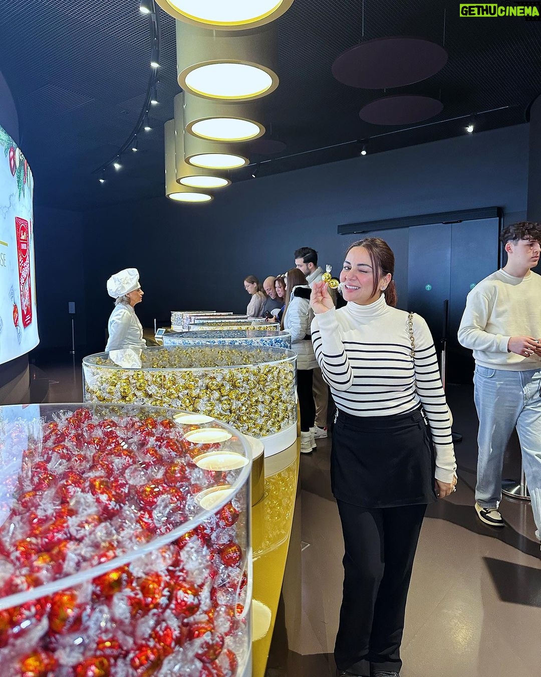 Shraddha Arya Instagram - LINDT is Not Just Chocolate, it’s an experience.. Experience So Lovely & Satisfying !!! Happy to know and watch the process with which these chocolates are made using the finest quality cocoa, purest Milk across the world & in the cleanest way one can imagine! #lindthomeofchocolate ❤️ @lindthomeofchocolate #Lindt #Chocolates #DarkChocolates @myswitzerlandin @visitzurich