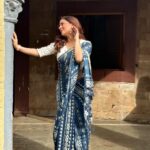 Shraddha Arya Instagram – #SareeSwag ❤️