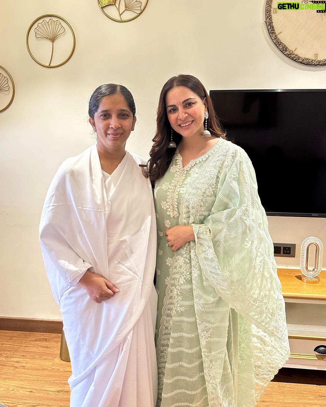 Shraddha Arya Instagram - RakshaBandhan understood from and celebrated with the very calming and enriching Brahma Kumaris. Thank you for gracing our home with your visit and bestowing on the words of Wisdom! 🙏🏻 #HarshaDidi #RupalDidi #BrahmaKumaris