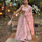 Shraddha Arya Instagram - Girls… when they get dressed for a function #PhotoKhichMeri 😂🥰 @shopmulmul @adan_creation_